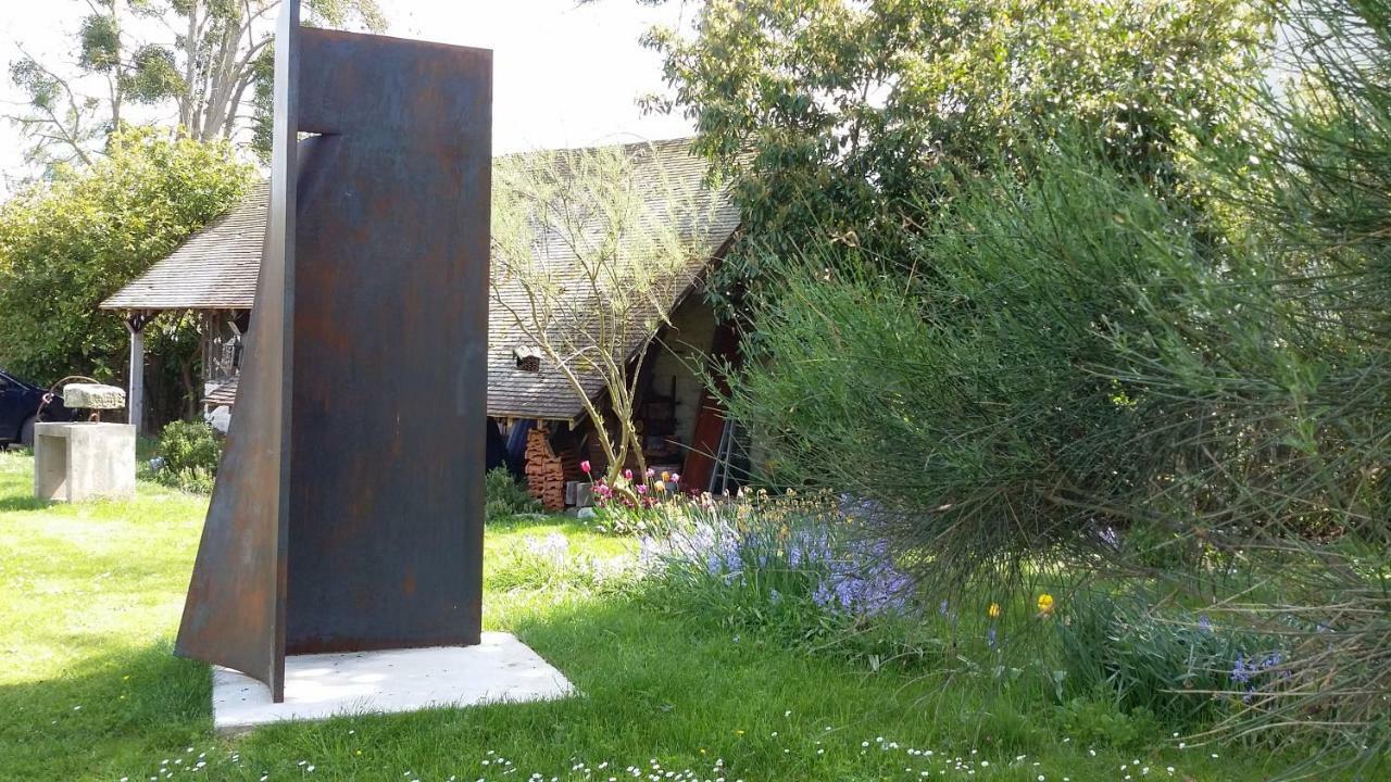 Gite Dans Parc De Sculptures - Gite "Pondichery" Port-Mort Kültér fotó